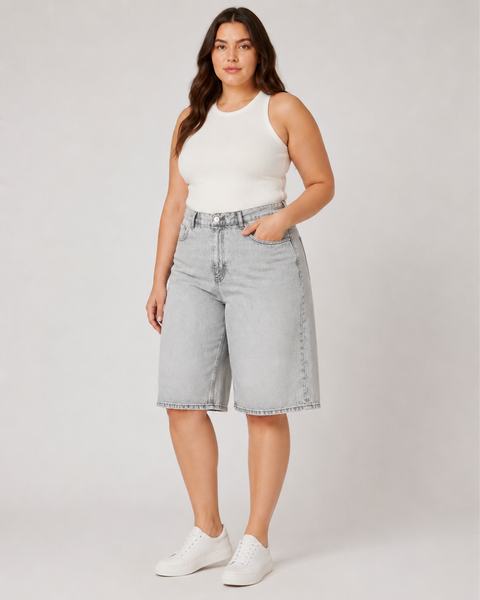 Жіночі джинсові шорти plus size сірі 4009S фото
