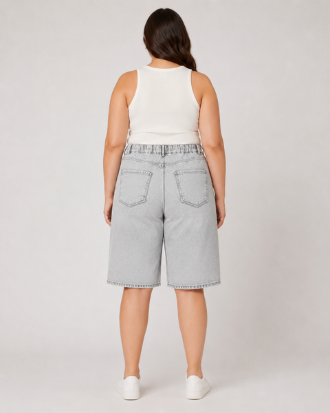 Жіночі джинсові шорти plus size сірі 4009S фото